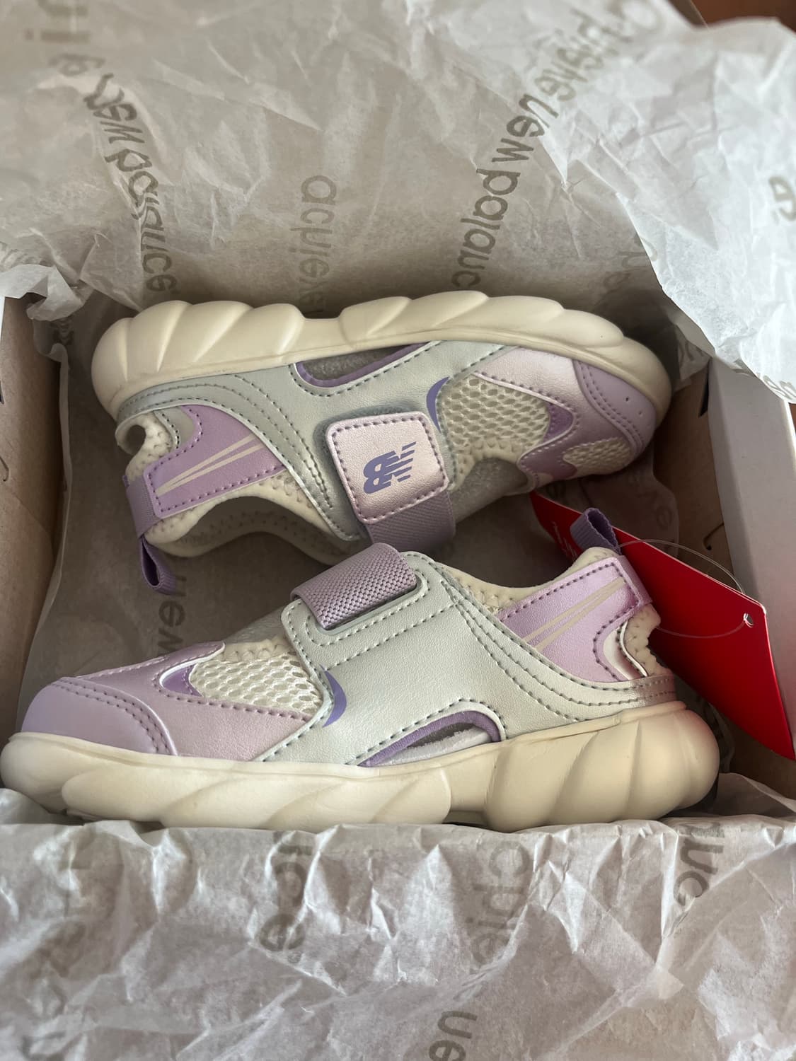 (170mm)뉴발란스 프리들 920 샌들 글로우 바이올렛 새제품 팝니다 상품이미지2