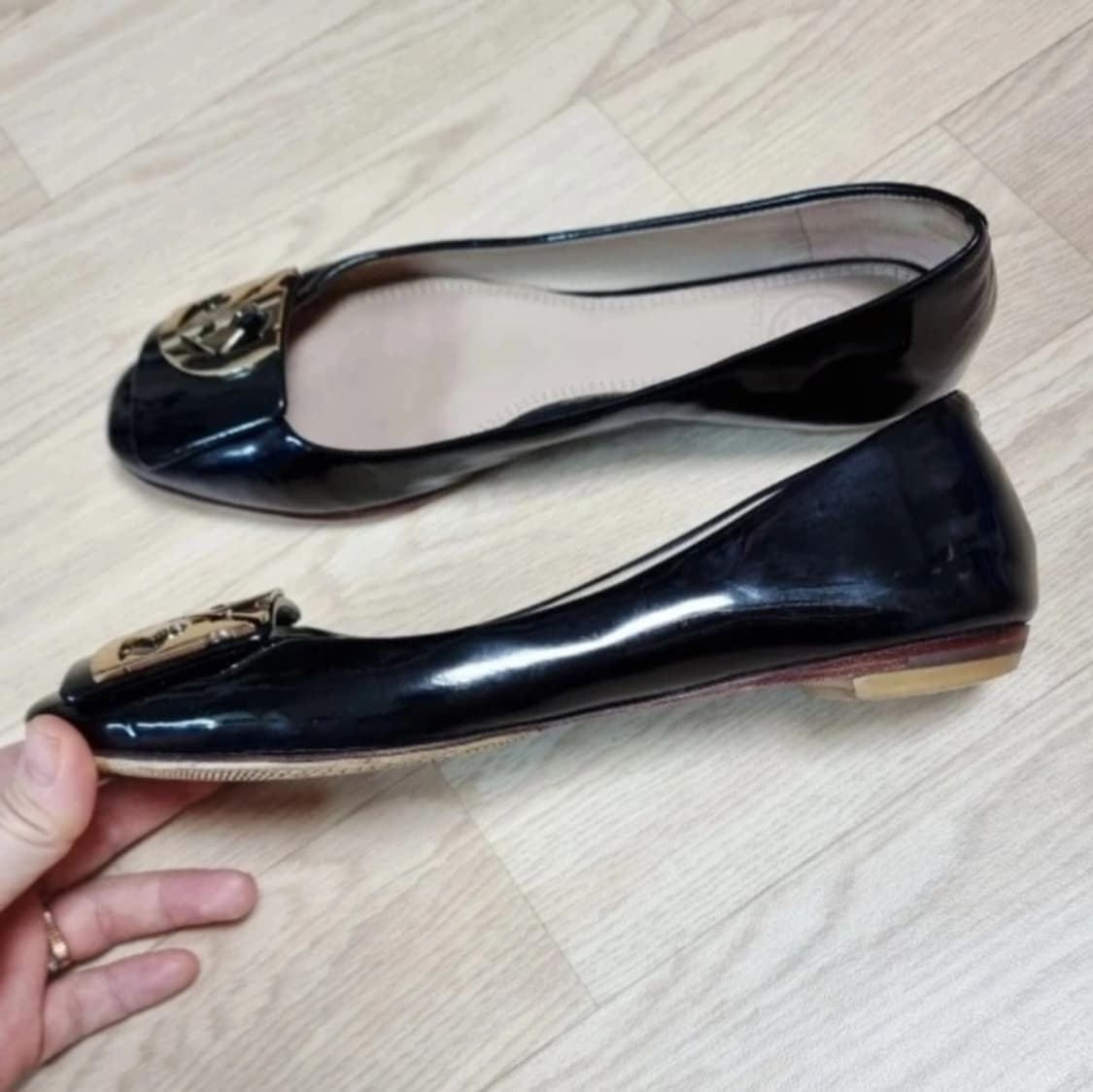 토리버치 플랫 단화 구두 슈즈 (235/표기6.5m) 상품이미지4