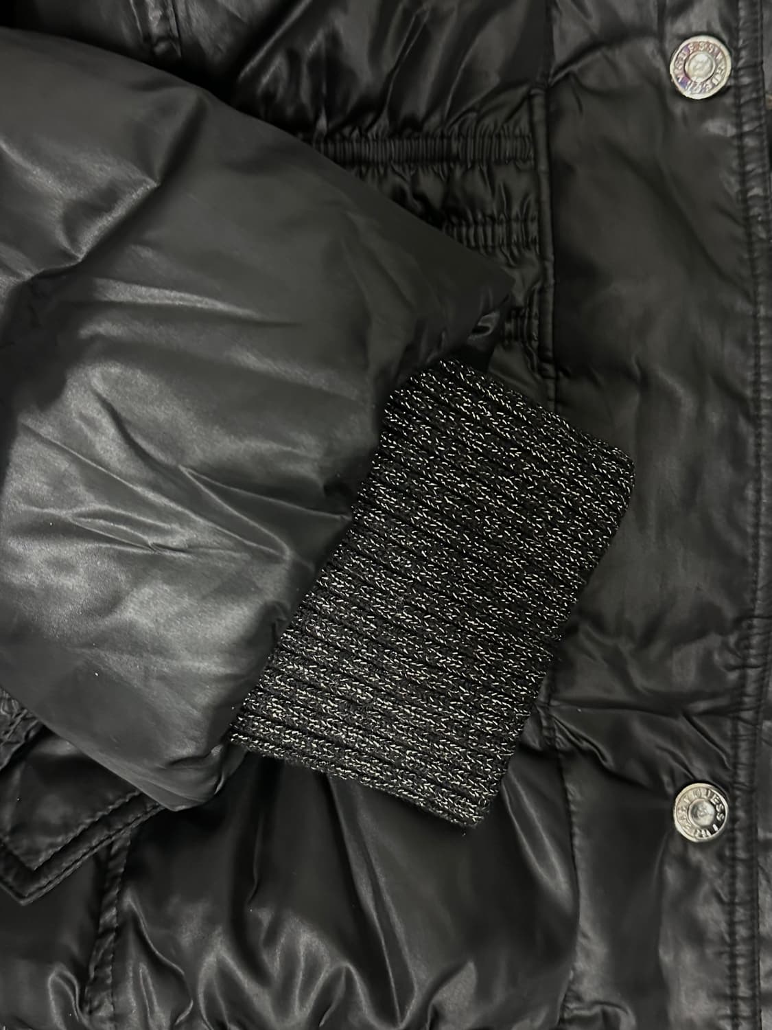 Guess Spangle Black Midi Padded Jacket 상품이미지6