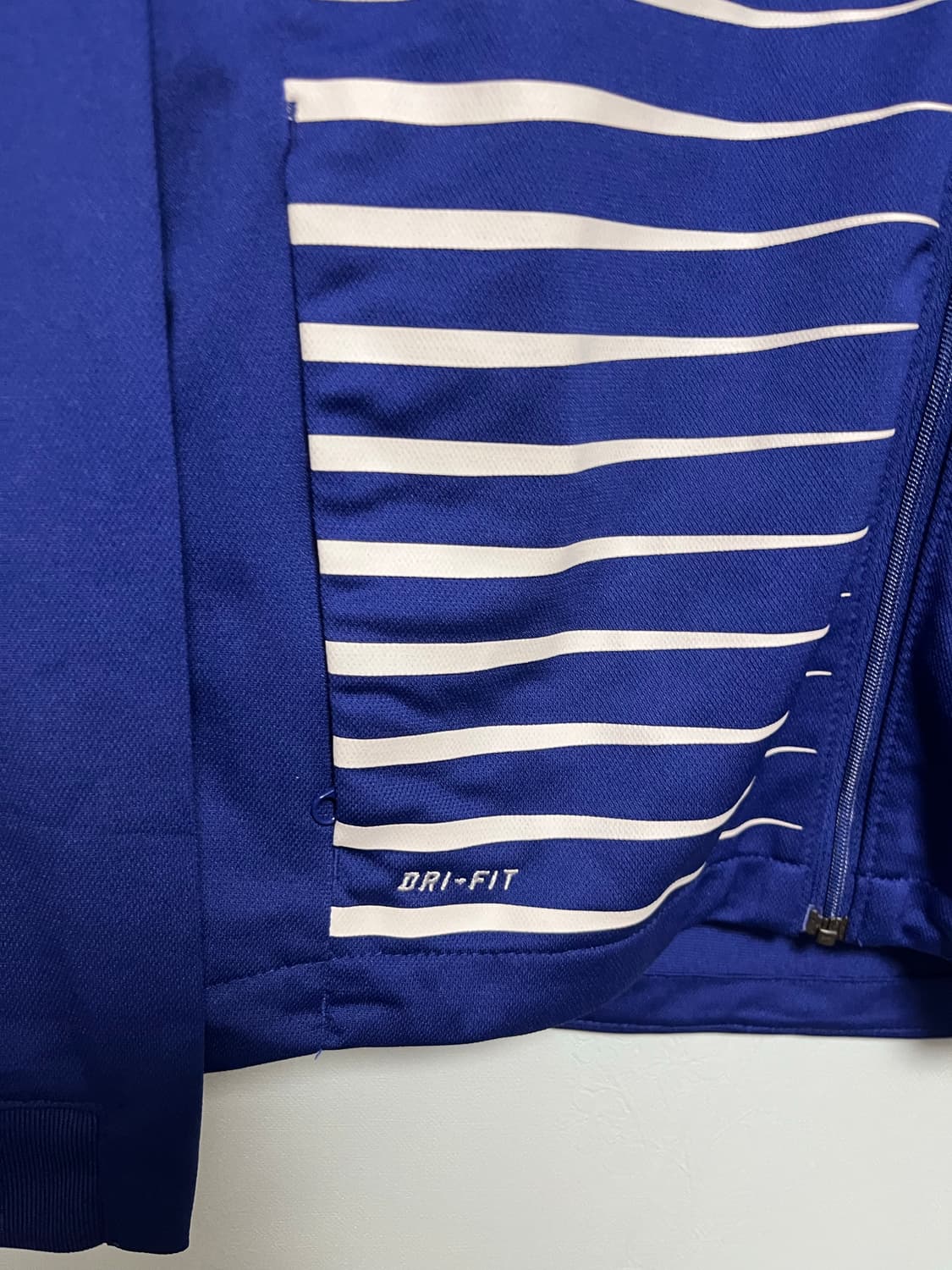 나이키 여성 블루 트랙탑 드라이핏 상의 상품이미지3