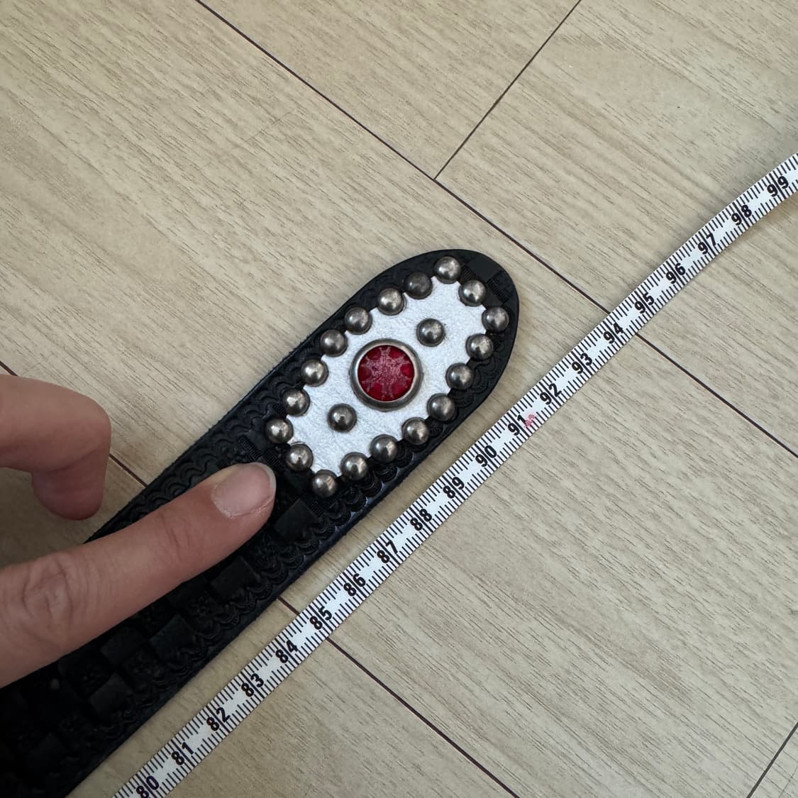 솔리드브라스앤코 웨스턴 스터드 가죽 벨트 상품이미지8