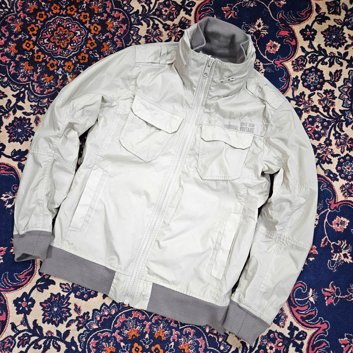 버커루(Buckaroo) 나일론 하이넥 바이커 자켓 M size 상품이미지2