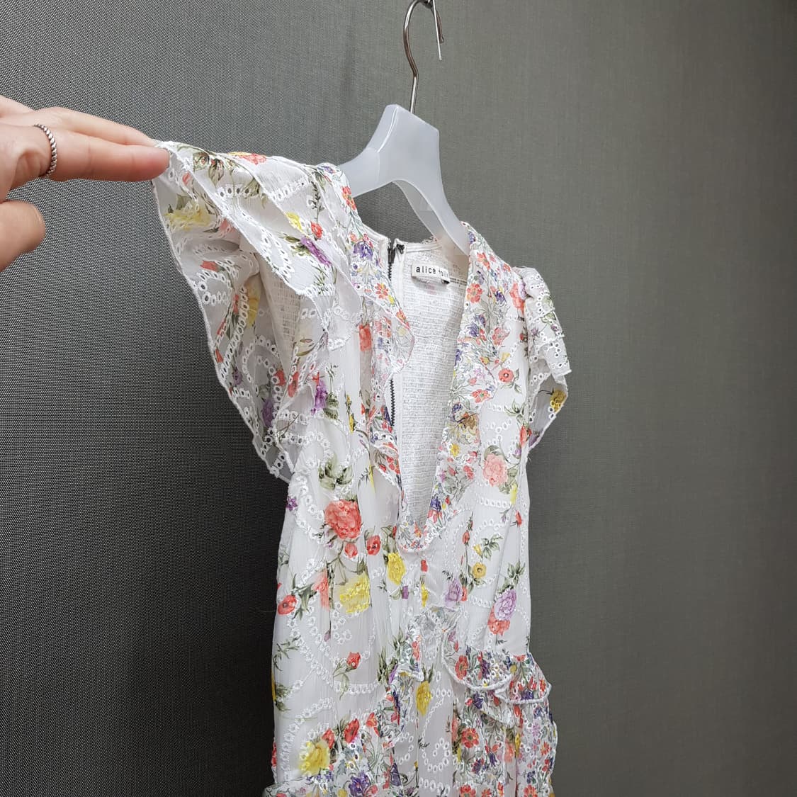 앨리스올리비아 2022 미치 컷아웃 미니 원피스 S사이즈 상품이미지4