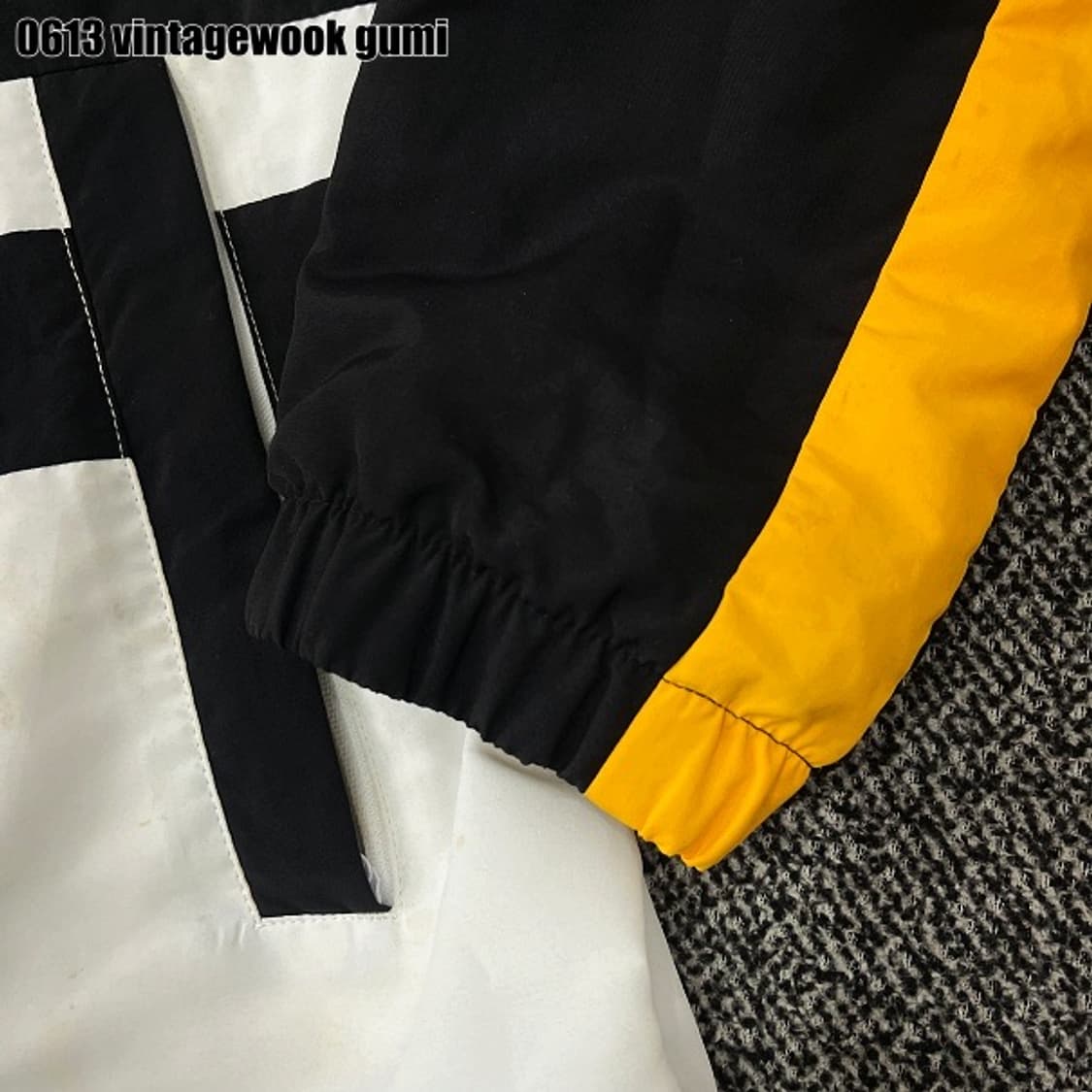 뉴발란스 나일론 바람막이 상품이미지3