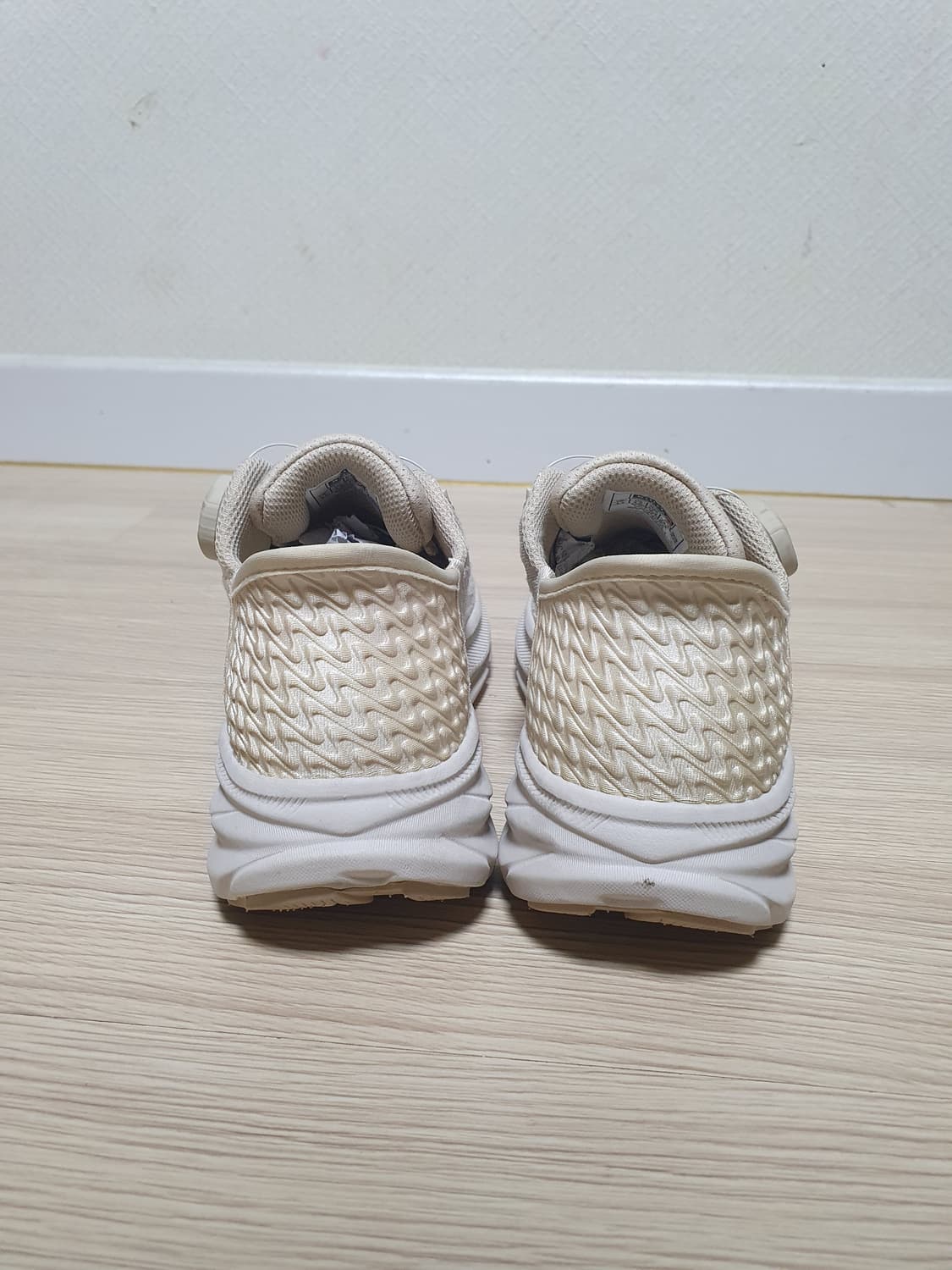 밀레 바운스 1 보아 워킹화 235 상품이미지5