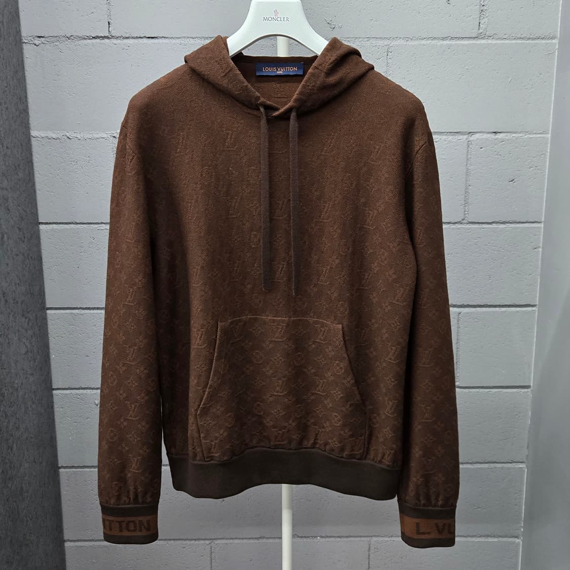 루이비통 LV 모노그램 니트 후드 M 상품이미지2