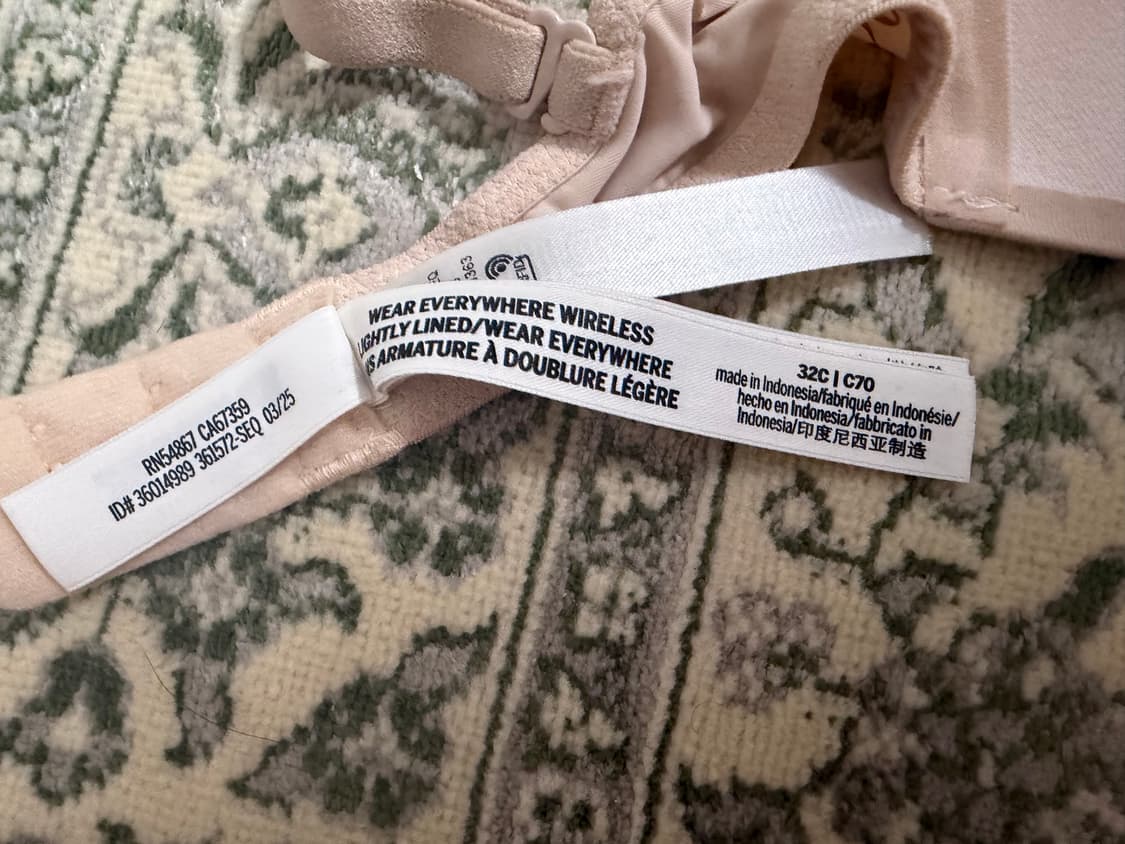 빅토리아시크릿 라이틀리 라인드 와이어리스 브라 상품이미지3