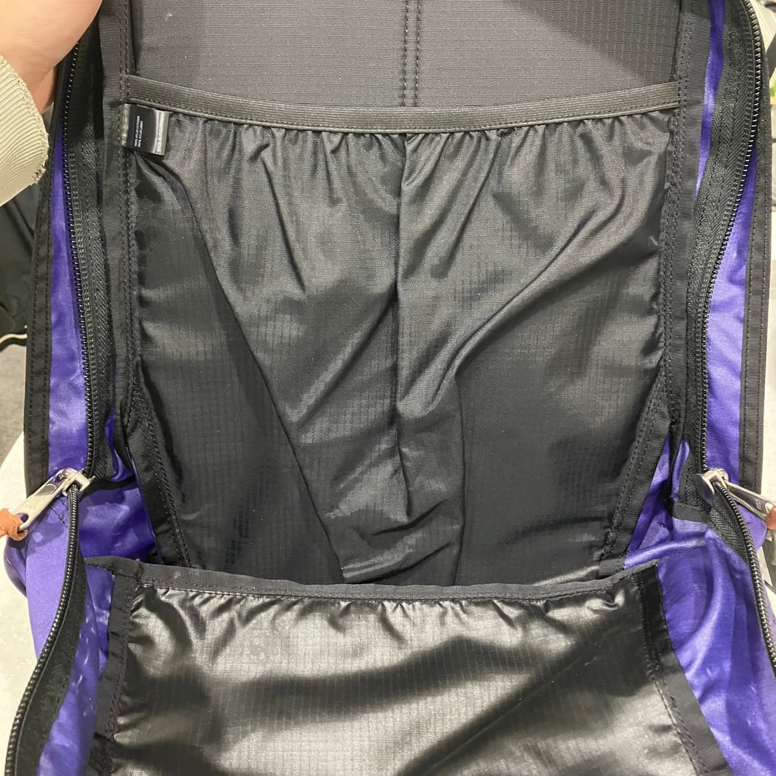 212 그레고리 백팩 상품이미지5