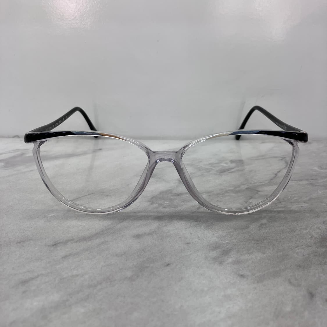 C15 실루엣 Silhouette 클리어 패턴 브로우 뿔테 안경 상품이미지6