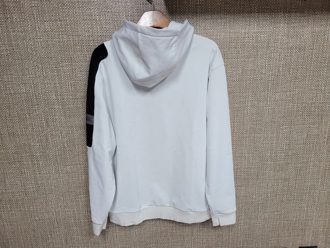 XL 105사이즈 2XU 후드티 상품이미지3