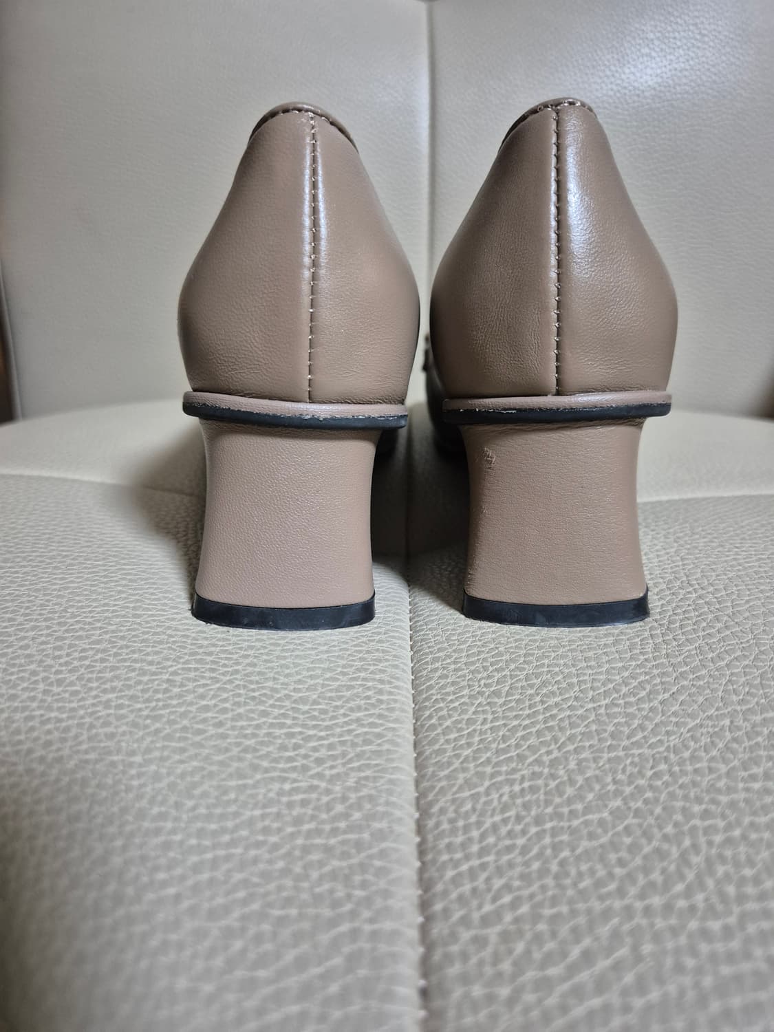 안나루호넨 홀스빗 로퍼 상품이미지6