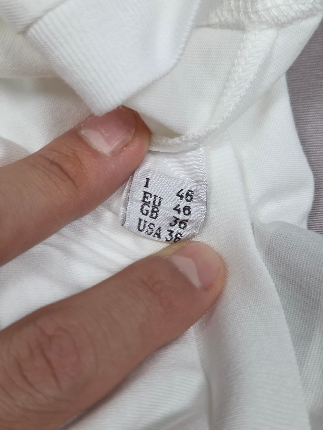 (새상품) [모스키노] 꾸뛰르 실버 로고 반팔 티셔츠 | S00080 상품이미지3