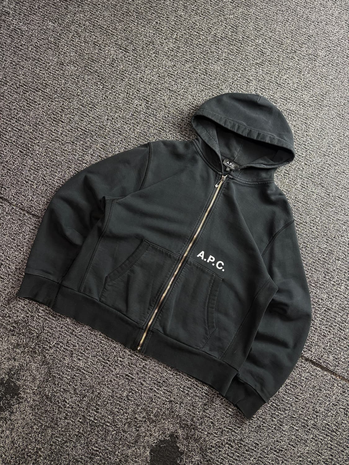 APC 아페쎄 시그니처 로고 미니멀 후디집업 자켓 3147 상품이미지1