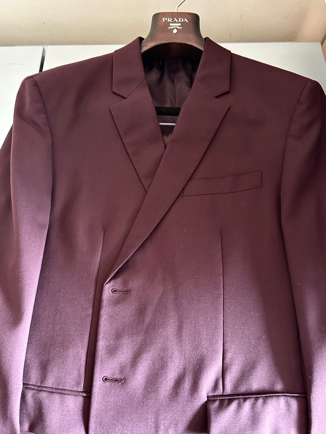 프라다 버건디 수트 상품이미지5