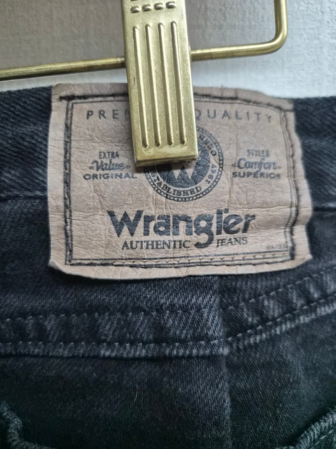 34) 랭글러 루즈핏 블랙데님 팝니다 상품이미지4