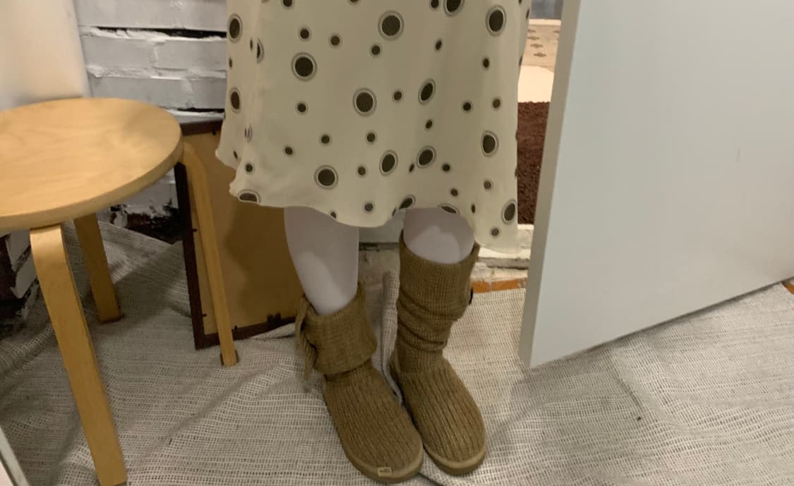 Ugg cardy  boots beige 어그 니트 부츠 상품이미지10