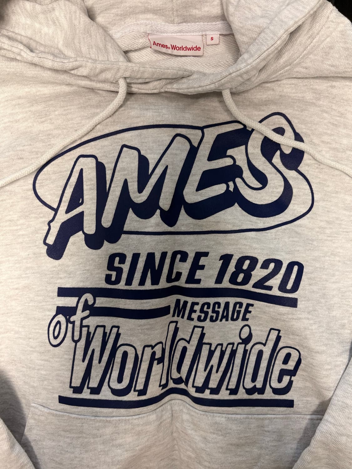 아메스월드와이드 후드티 상품이미지1