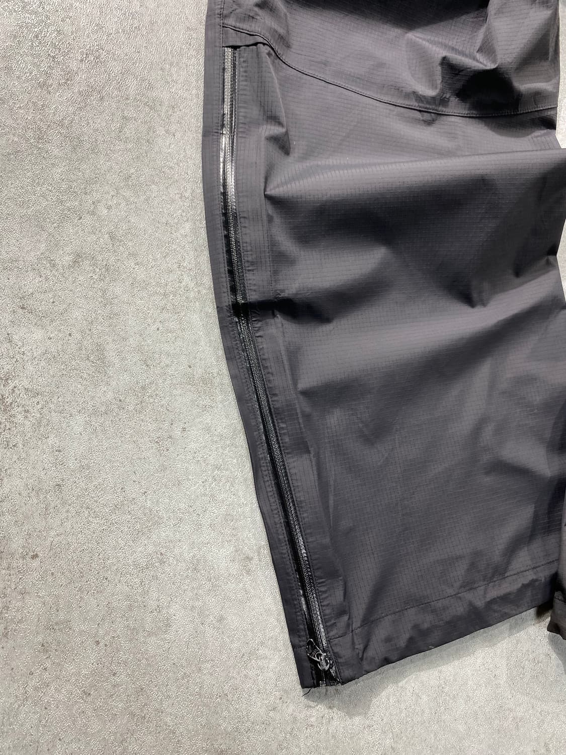 [XL] Mont•Bell 몽벨 고어텍스 와이드 트랙팬츠 상품이미지5