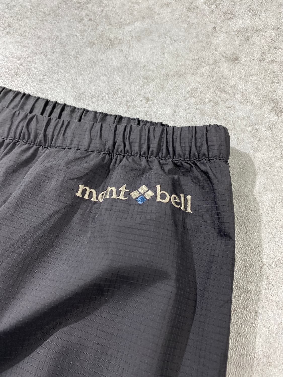 [XL] Mont•Bell 몽벨 고어텍스 와이드 트랙팬츠 상품이미지3