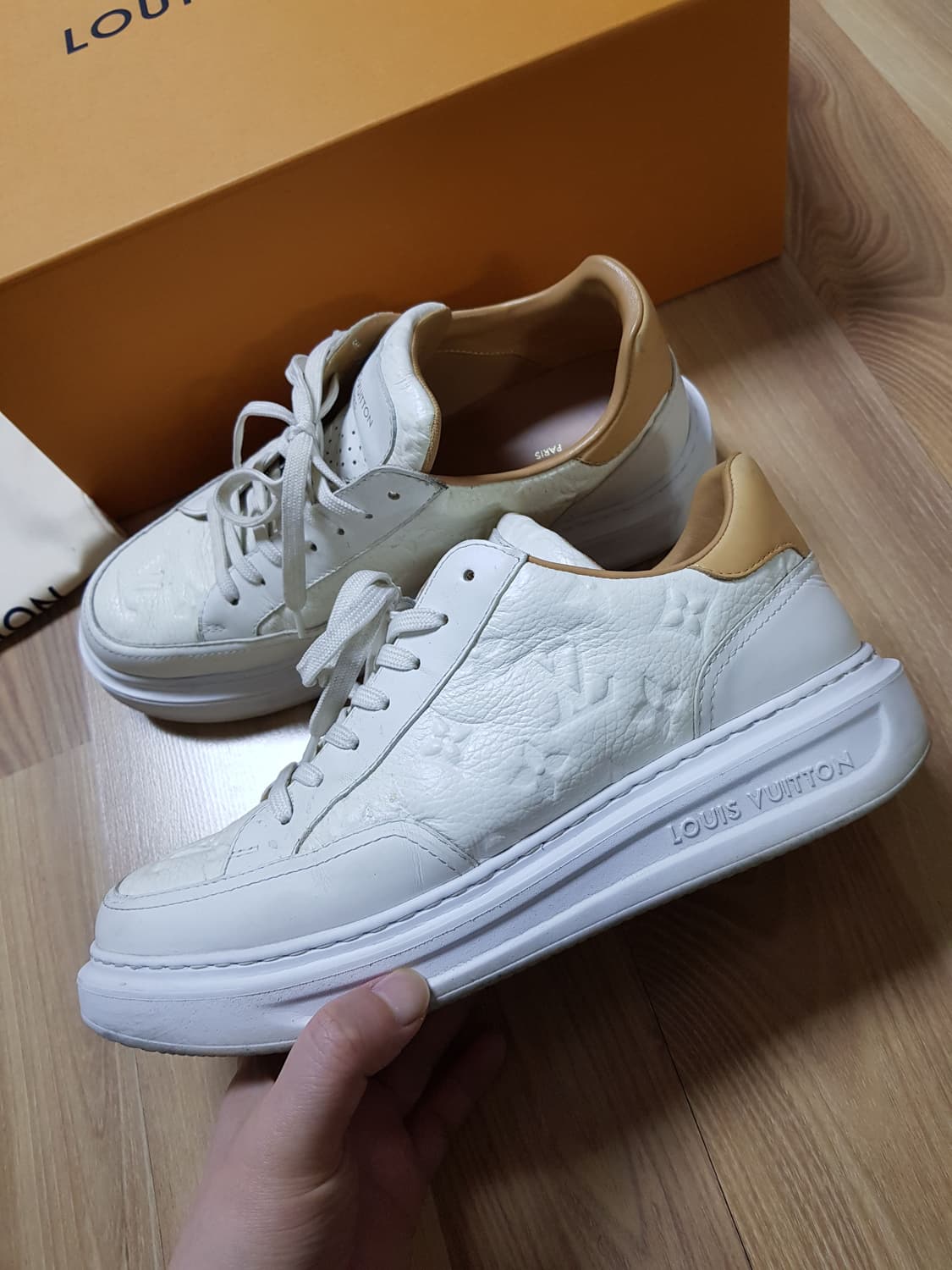 루이비통 비버리 힐스 스니커즈 화이트 상품이미지3