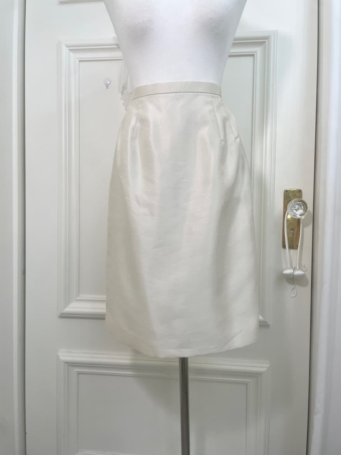 white satin basic midi skirt(size-9) 상품이미지5