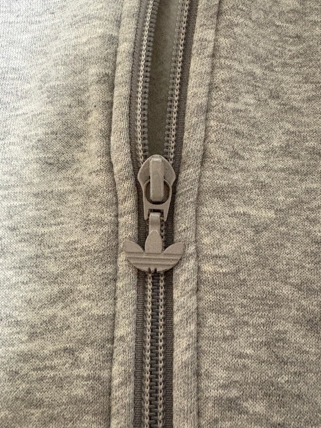 아디다스 파이어드 그레이 지브리 (95) 상품이미지4