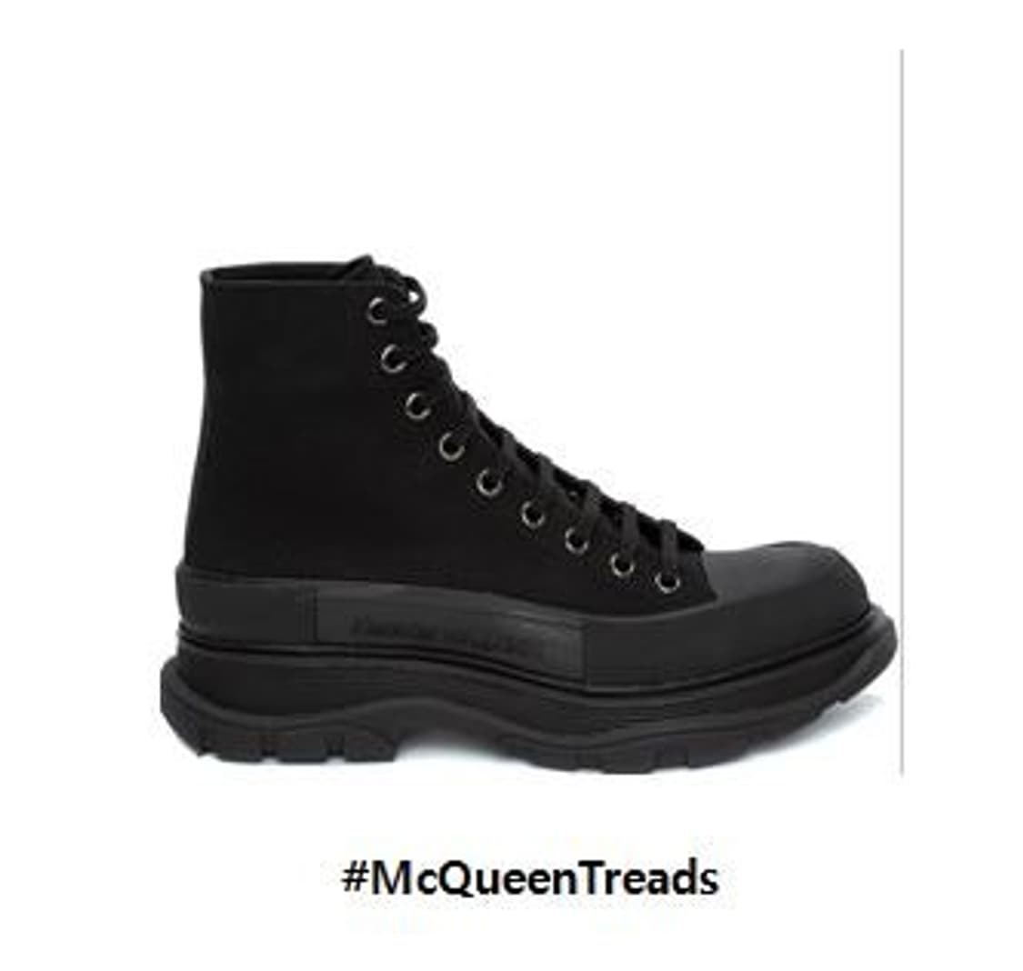 Alexander McQueen
러기드 솔 하이탑 캔버스 스니커즈 상품이미지9