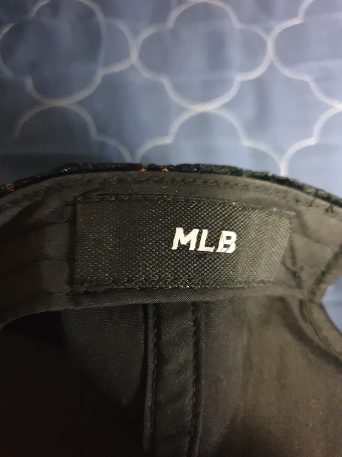 MLB 뉴욕양키스 모노그램 다이아 벨벳 스트럭쳐 볼캡 블랙 (F) 상품이미지5