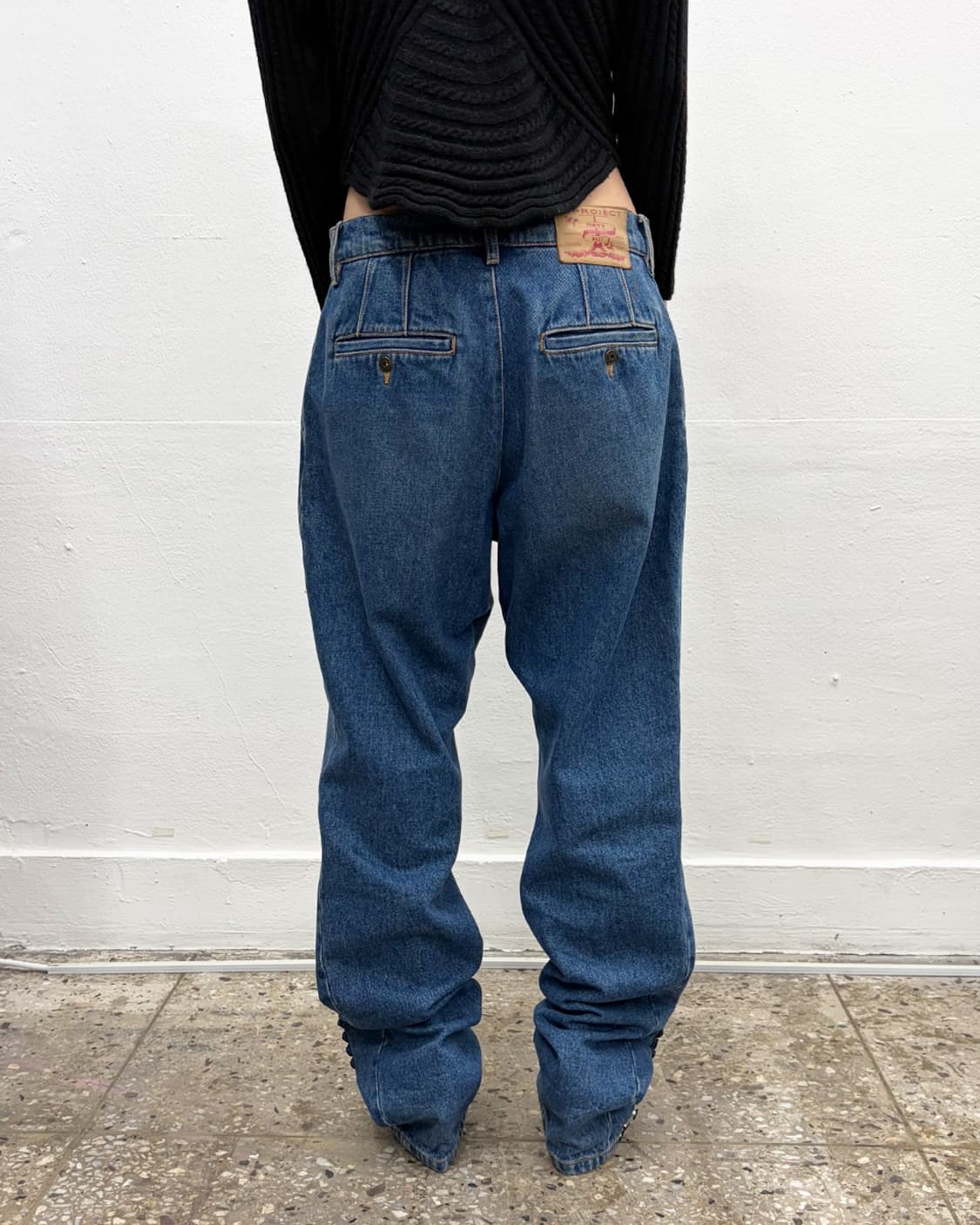 와이프로젝트 2020F/W 버튼 디테일 데님 팬츠 상품이미지2