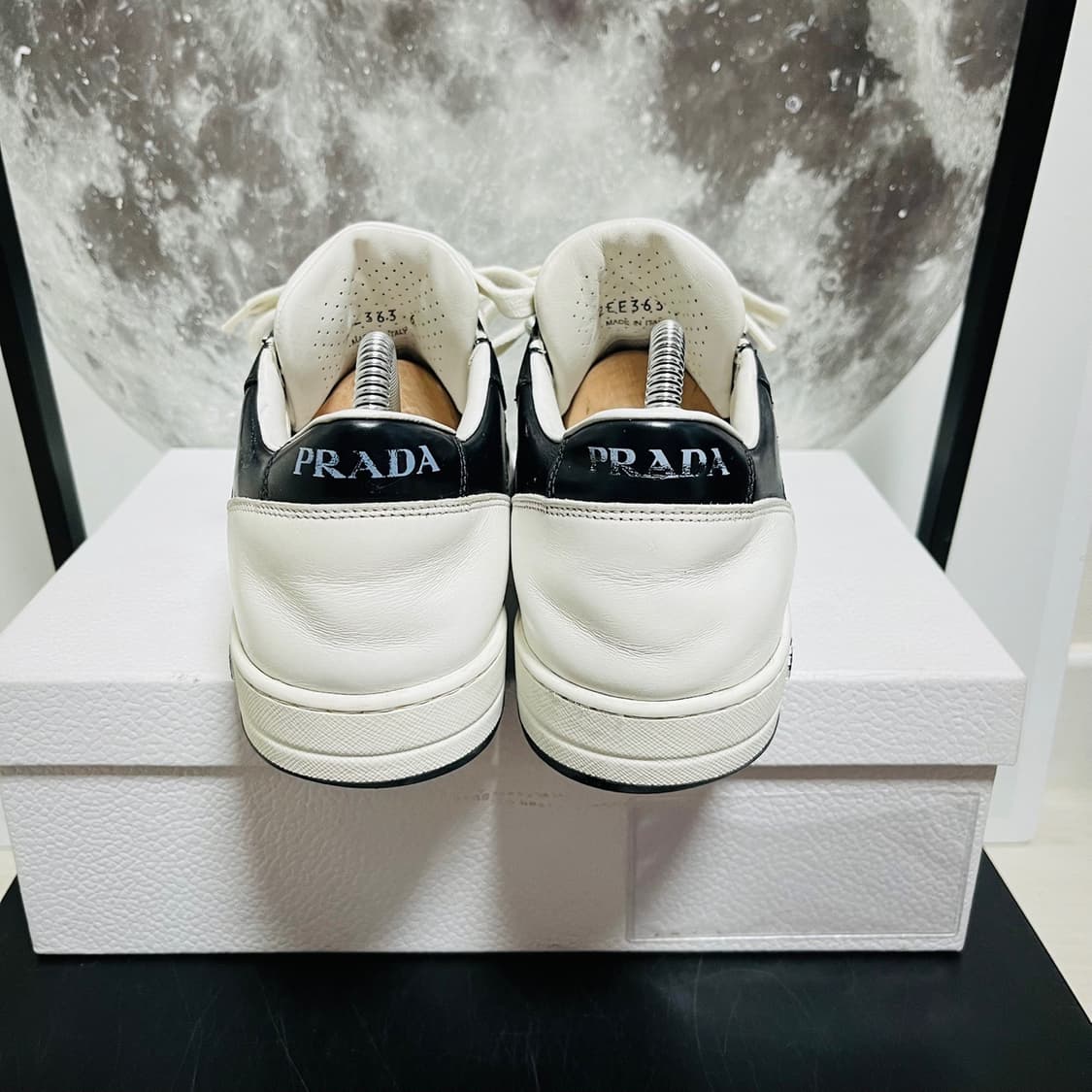 정품 6) 프라다 로고 디스트릭스 스니커즈 255~260 상품이미지4