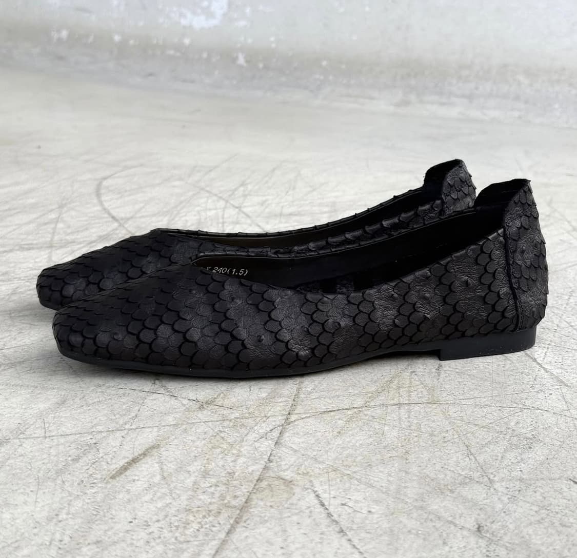 Kyeo scales leather flats 판매 상품이미지2