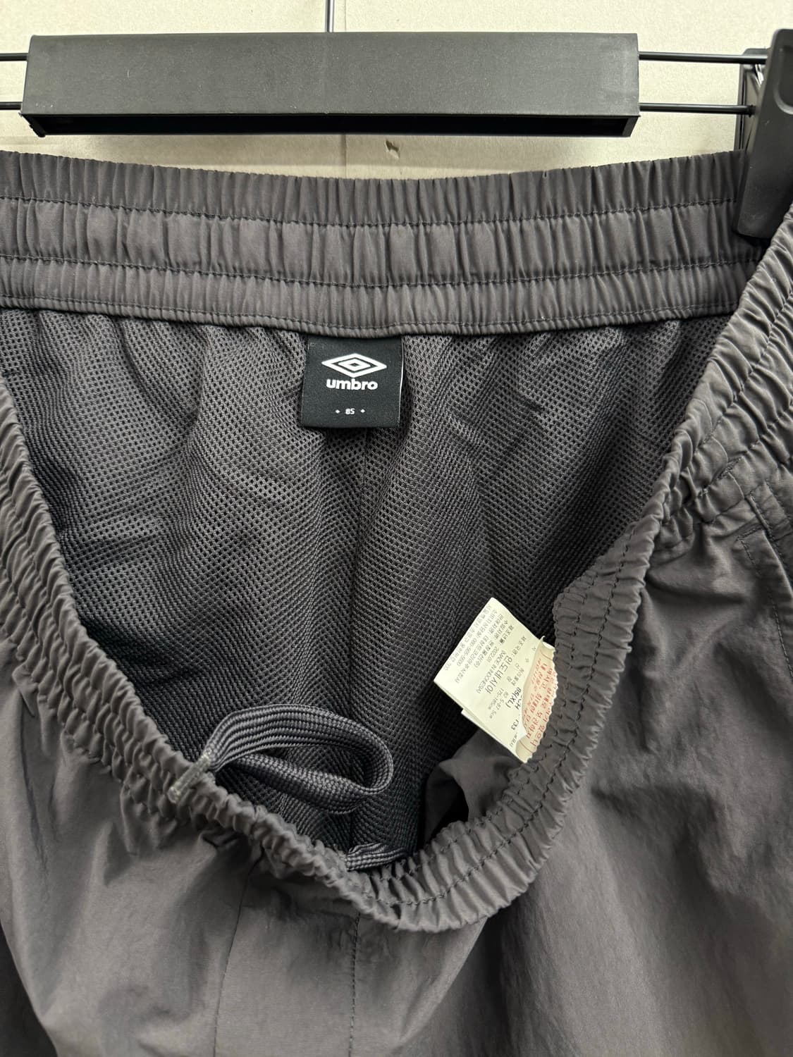 남성 85 xl / 엄브로 피그먼트 웜업 조거팬츠  상품이미지5