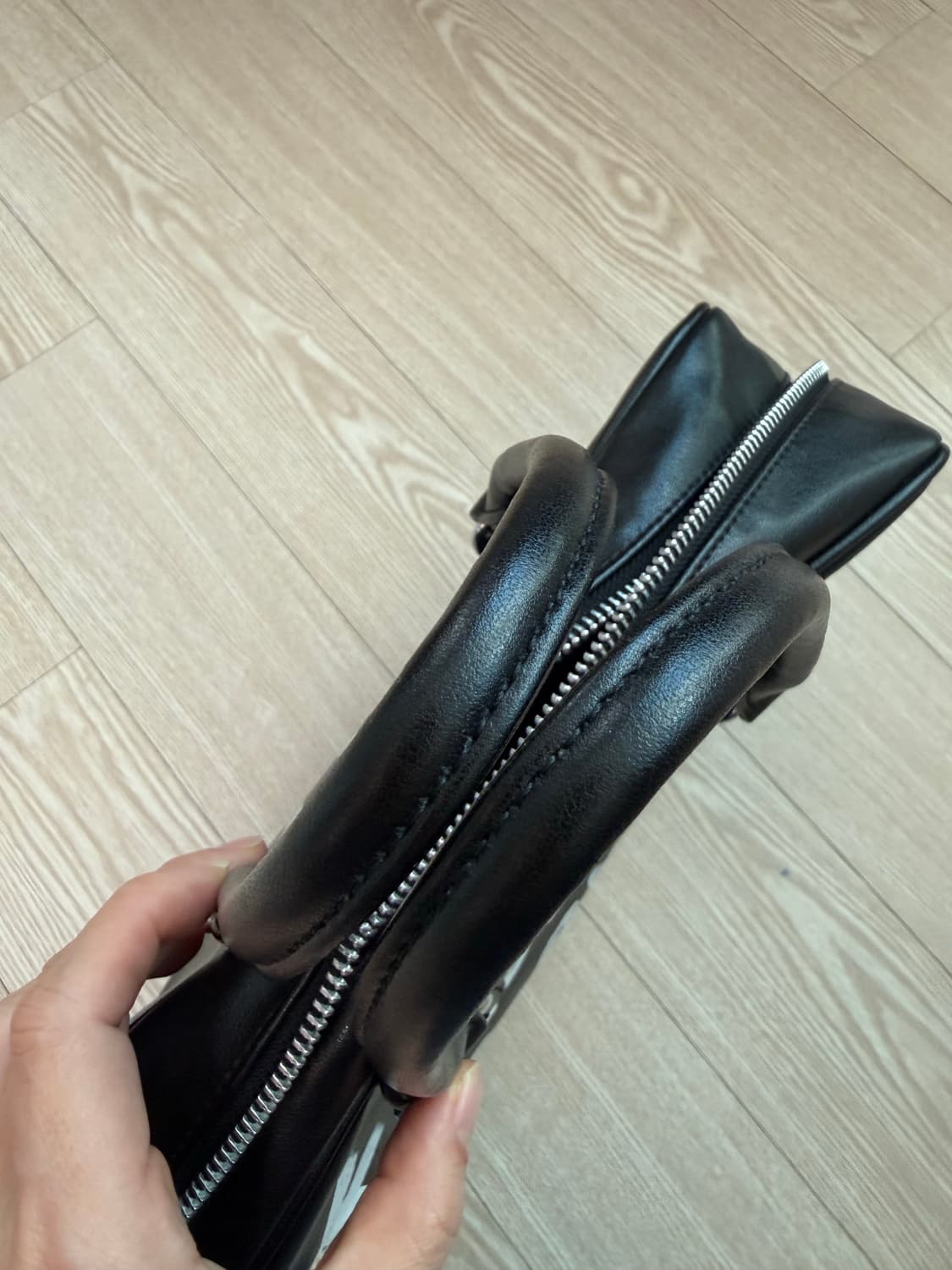 꼼데가르송 girl 블랙 페인트 토트백 상품이미지6