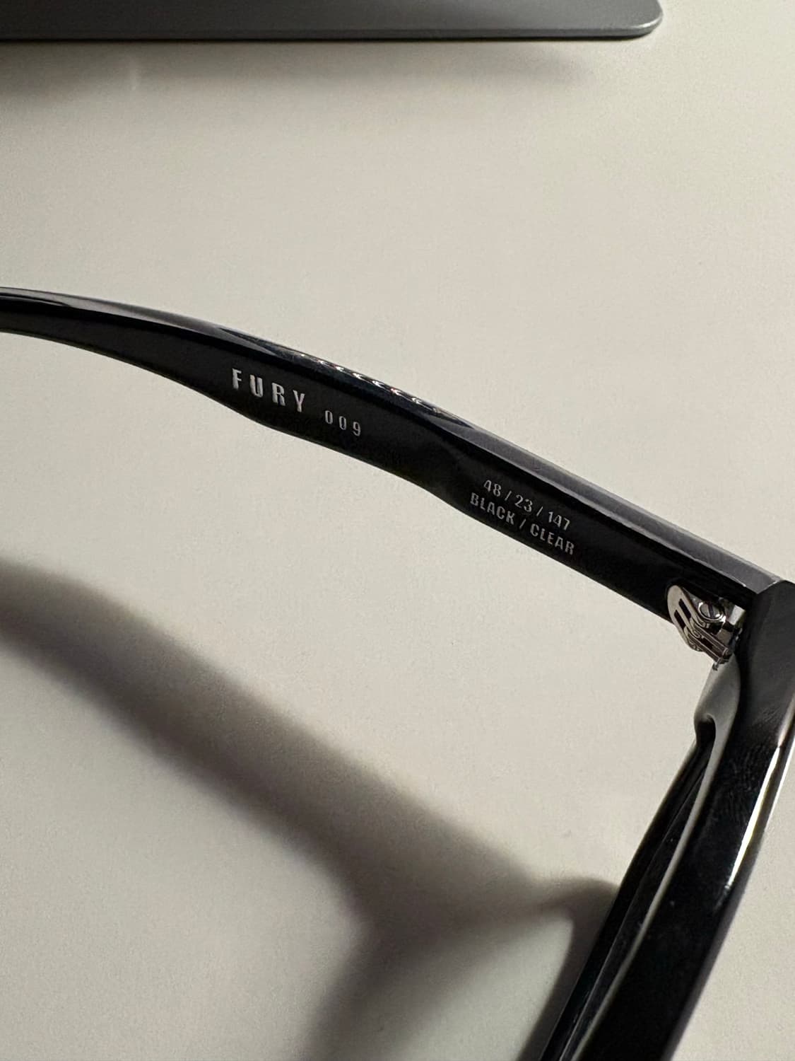 펄바켄 퓨리 009 -black/clear 안경 상품이미지7