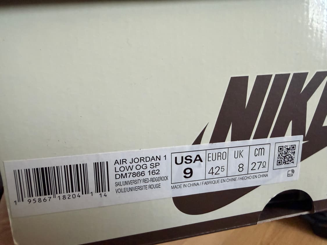 조던 1 x 트래비스 스캇 레트로 로우 OG SP 세일 앤 리저록 상품이미지6