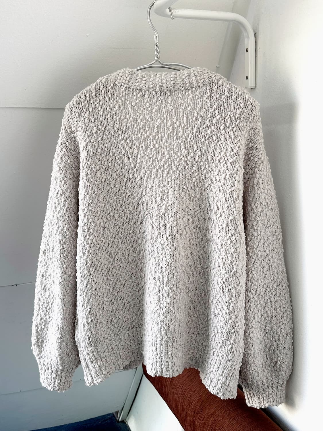 Boucle design cloudy touch knit cardigan 상품이미지4