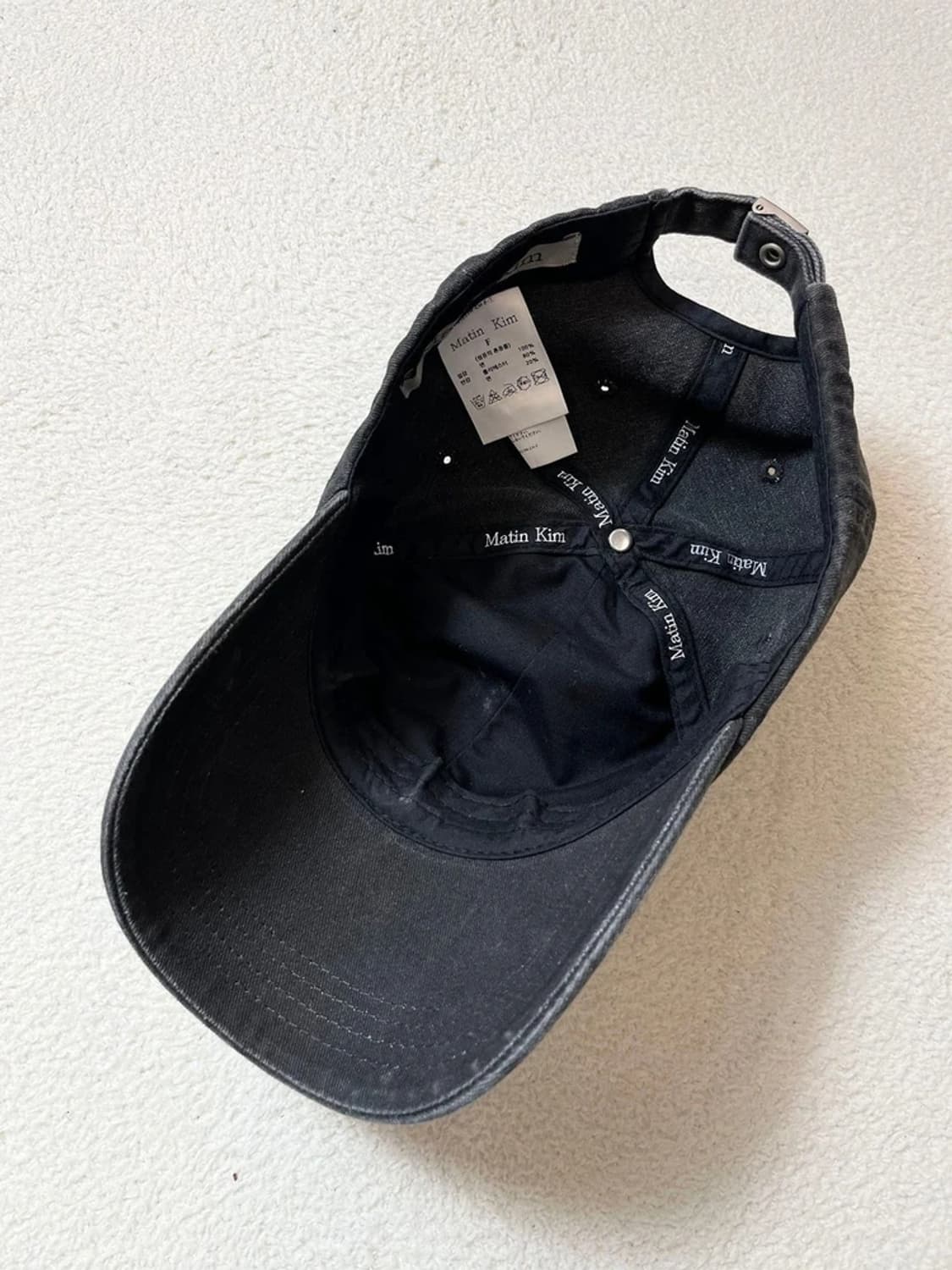 마뗑킴 24FW 피그먼트 매틴 커시브 볼캡 A1798 상품이미지6