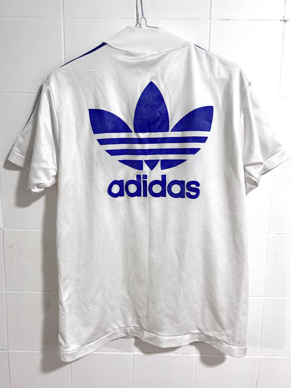 아디다스 90s 빅트레포일 반팔 상품이미지2