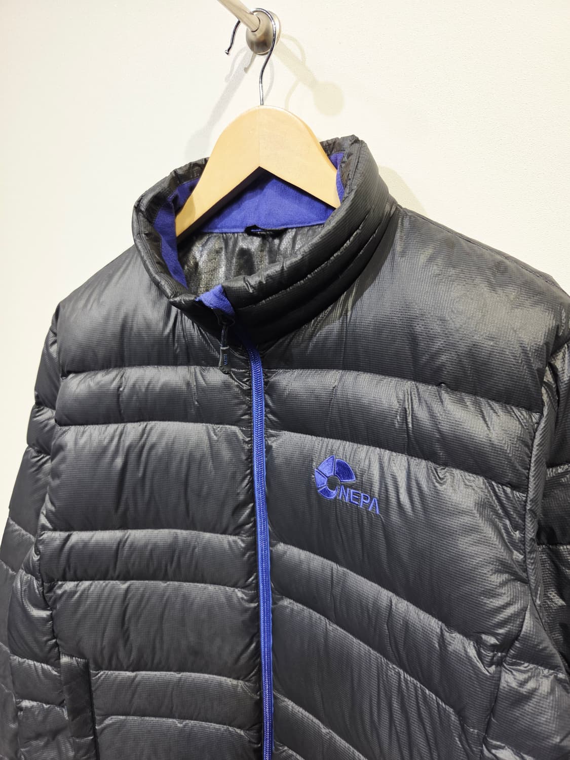 네파 블랙 구스다운 800필 경량패딩_M 상품이미지3