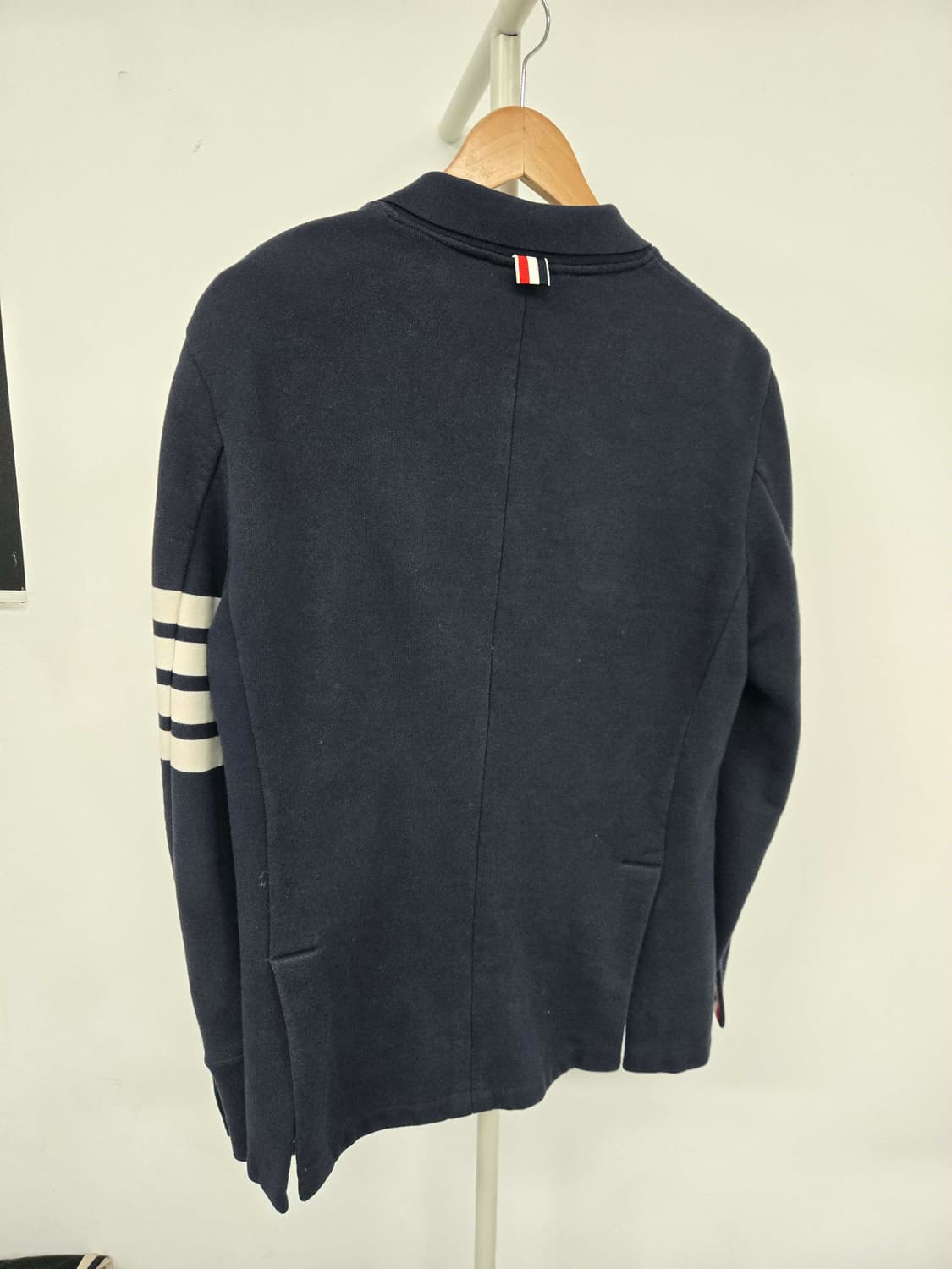 [보증서 정품] 톰브라운 사선완장 자켓 상품이미지2