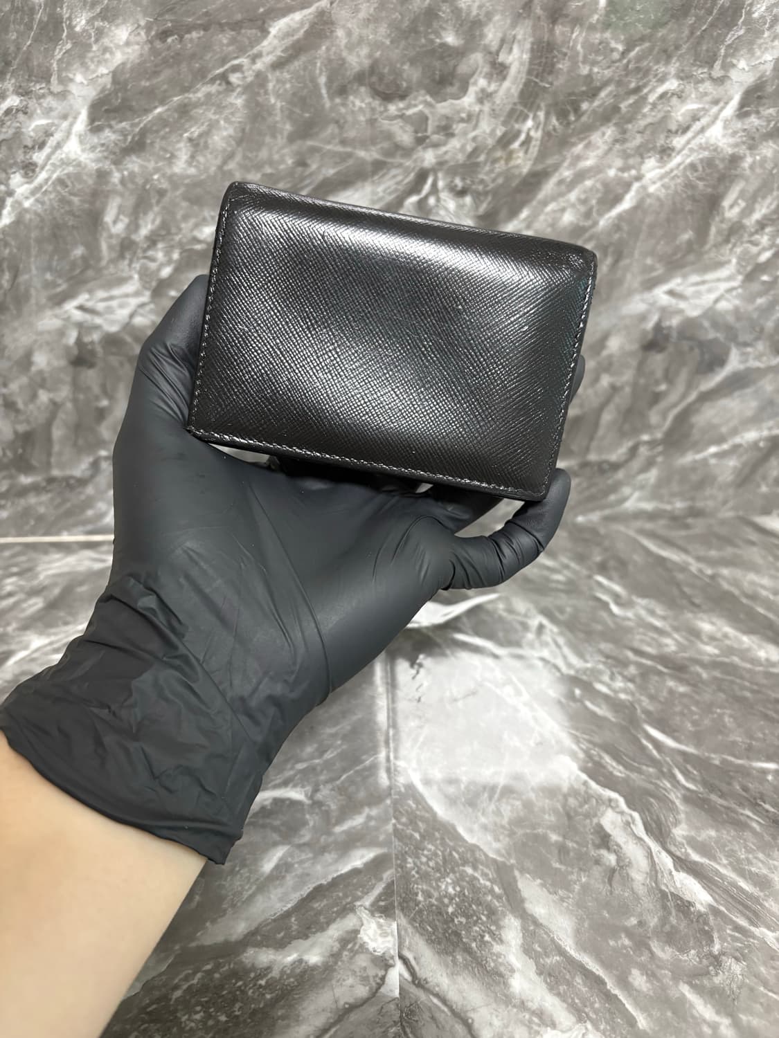 프라다 사피아노 금장 메탈로고 카드지갑 상품이미지2