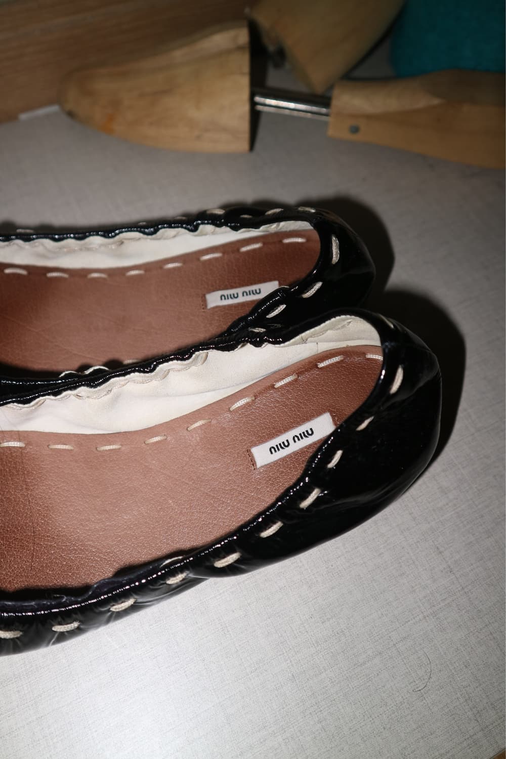 Miu Miu flat shoes 상품이미지5