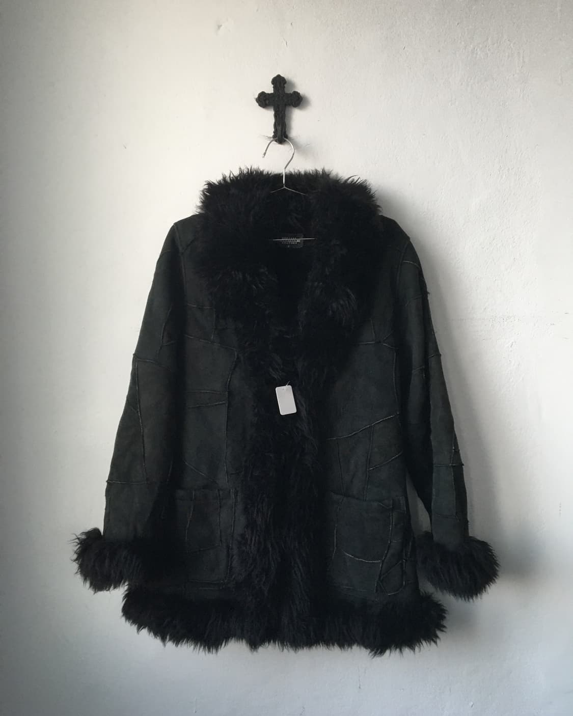 Fake fur point patch work mustang 상품이미지2