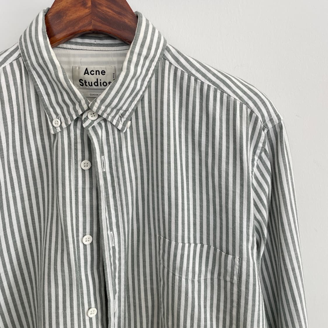 아크네 스튜디오 스트라이프 셔츠 상품이미지2