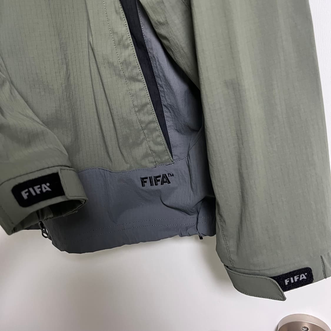 FIFA 올리브색 후드 바람막이 2XL 상품이미지3