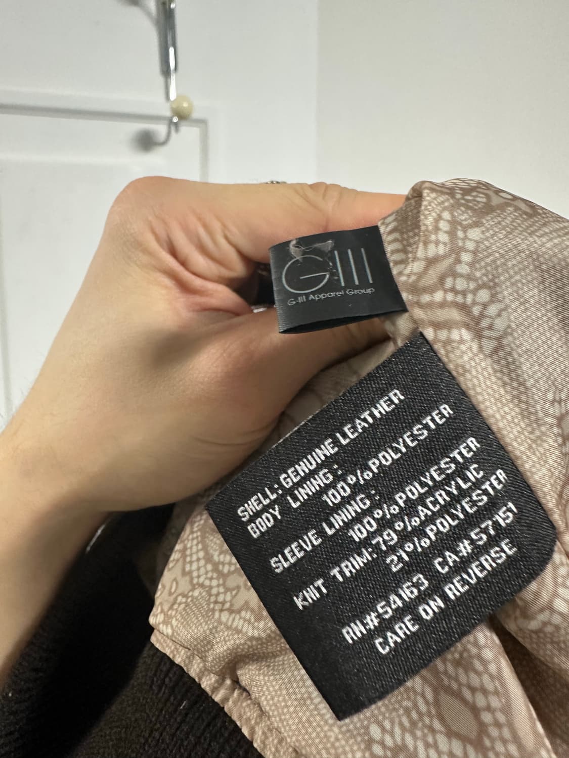 블랙리벳 하이넥 레더 자켓 상품이미지4