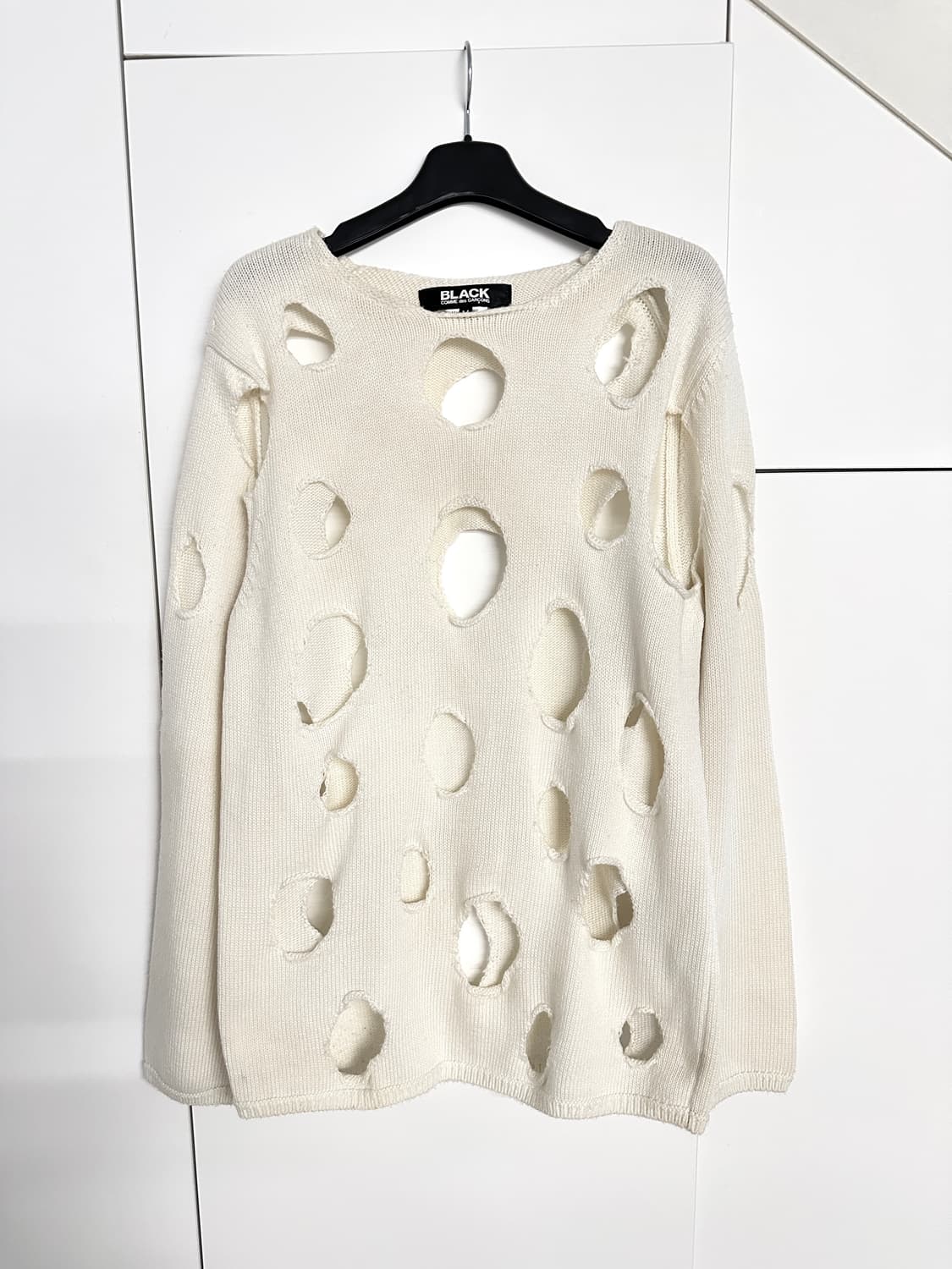 [M] 꼼데가르송 블랙라인 펀칭니트 상품이미지1