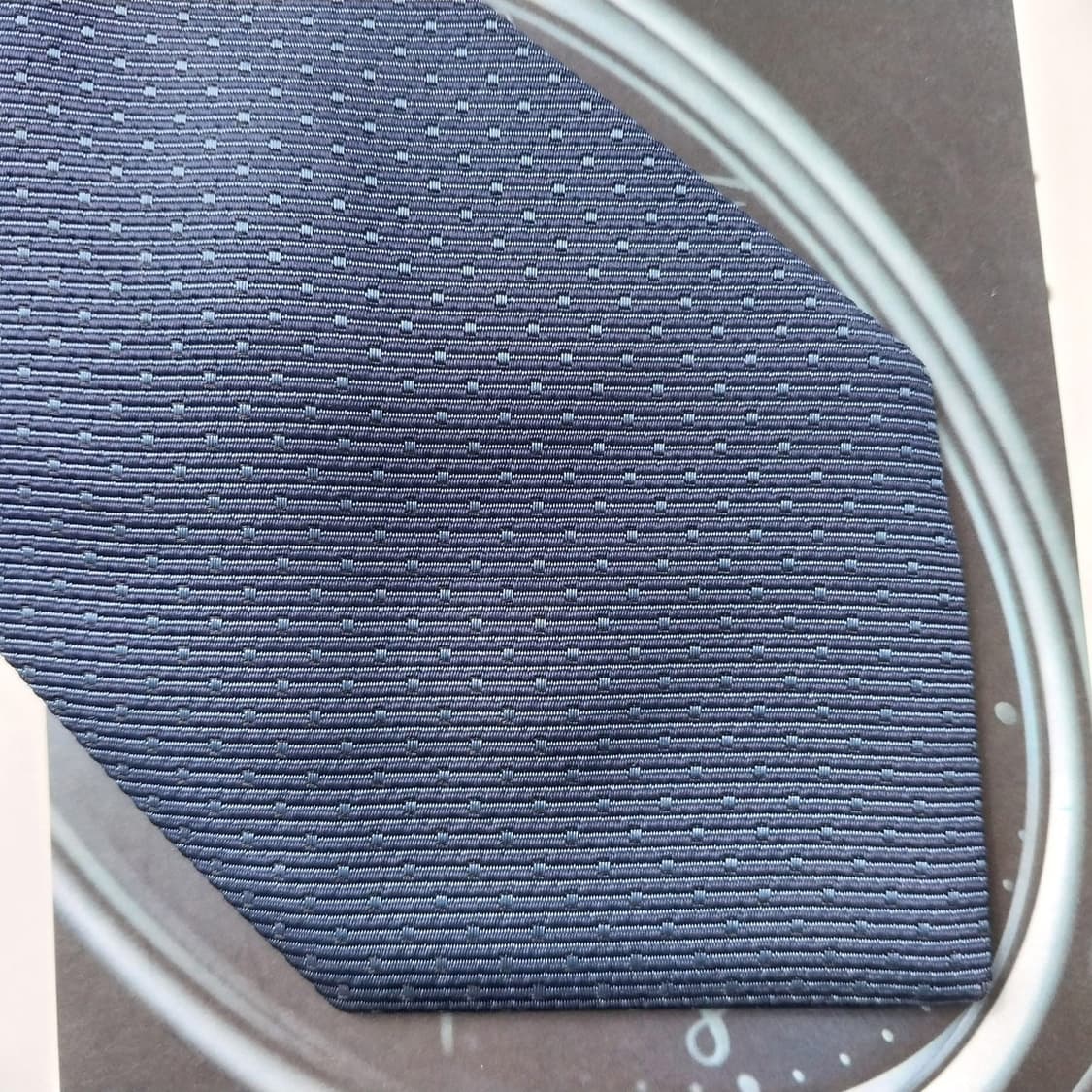 에르메스 실크 블루 도트 패턴 넥타이 8.9cm A+등급 K2232
 상품이미지7