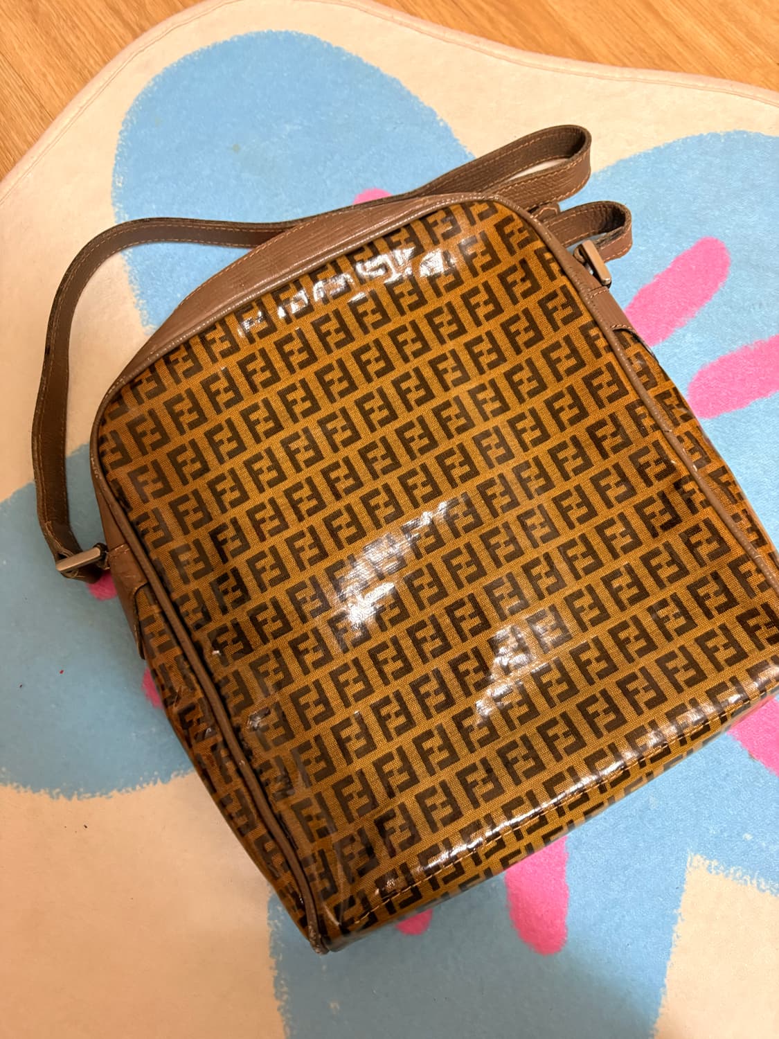 펜디 FF 로고 숄더백 상품이미지2