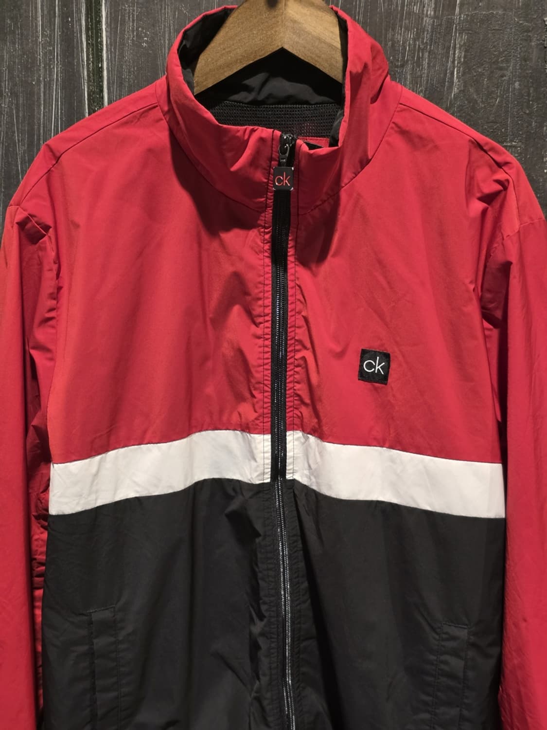 Calvin Klein Color Block Windbreaker 상품이미지2